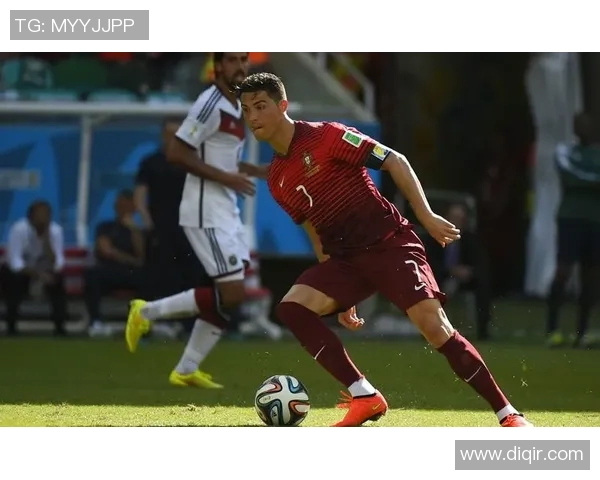 足球场上的魅力风采各大明星帅照大盘点让你一睹风采 足球场上的魅力风采各大明星帅照大盘点让你一睹风采