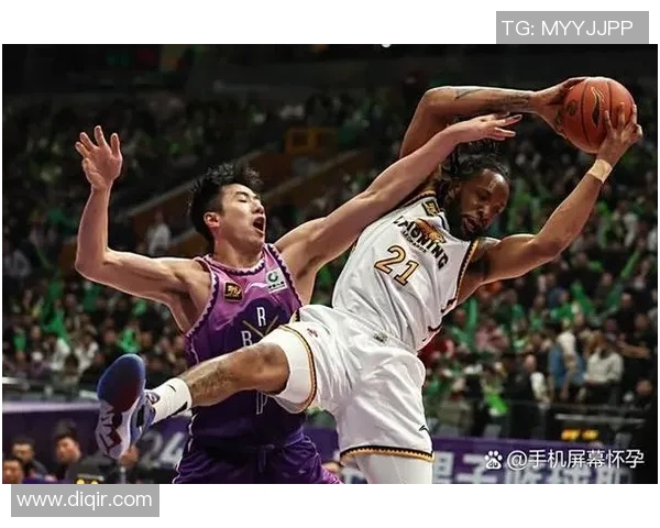 北京足球队反击战术解析与赛季表现的深度剖析